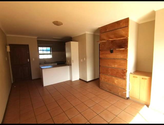 2 BEDROOM APARTMENT FOR SALE IN GEORGE SOUTH